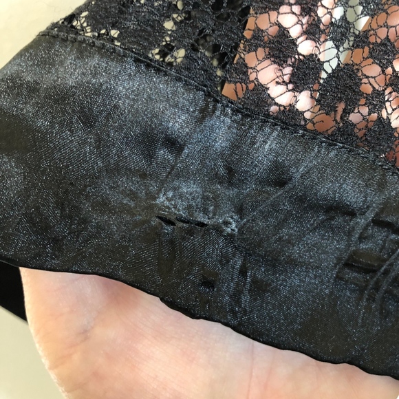 Tie neck top - Picture 5 of 5